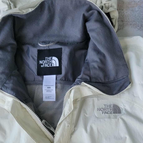 The North Face Jackets & Blazers - The North Face Hyvent Women Windbreaker